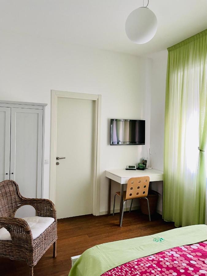 Via Padova 165 Hotell Milano Exteriör bild